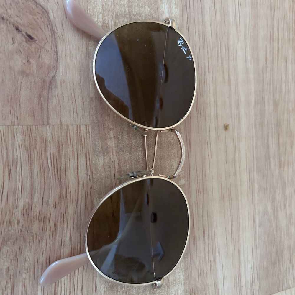 Ray-Ban Gold Frame Sunglasses with Brown Lenses - Picture 2 of 4